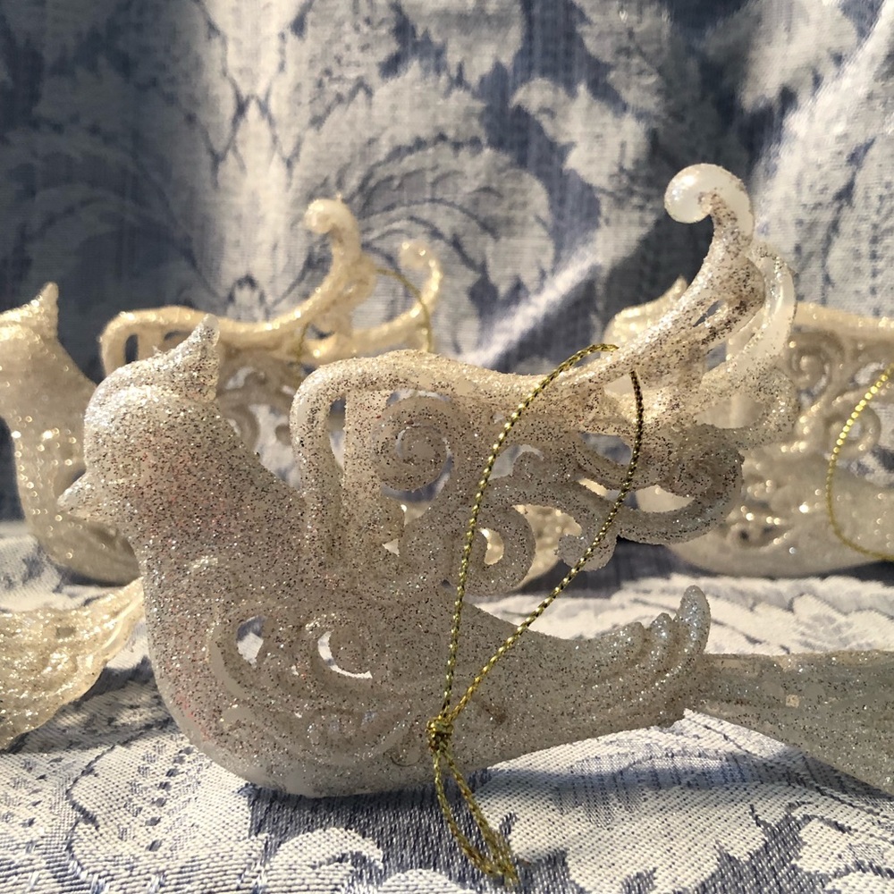 Holiday dove ornaments 6